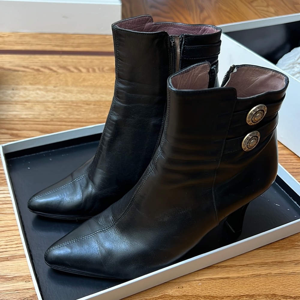 Italian high heeled boots